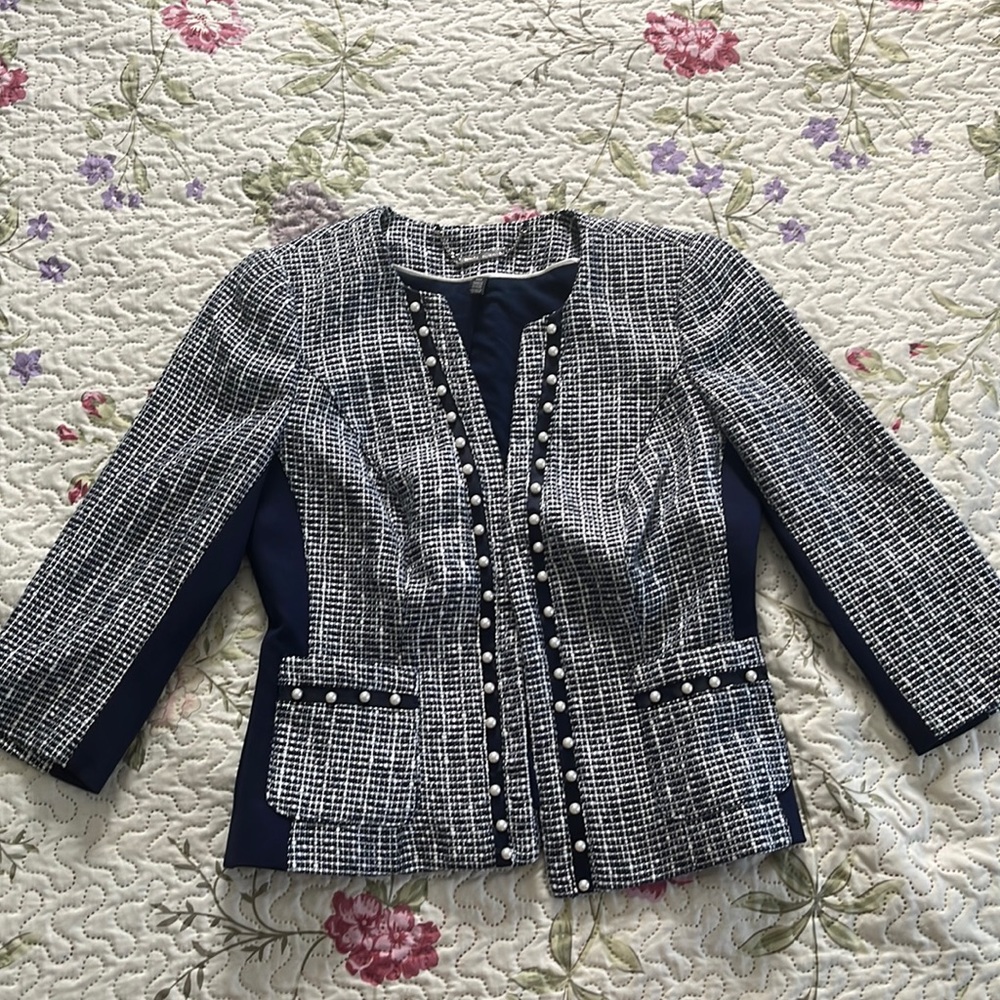WHBM navy and white tweed blazer with pearl accents